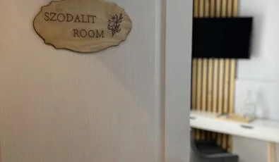 Aventurin House Révfülöp