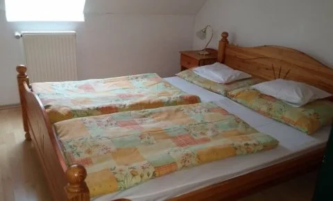 Bacchus Panzió Eger - Napi árak reggelis ellátással