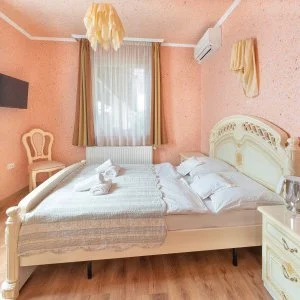 Bagolyvár Inárcs Inárcs - Két ünnep között (min. 2 éj)