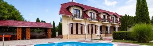 Bajor Panzi� Aparthotel 