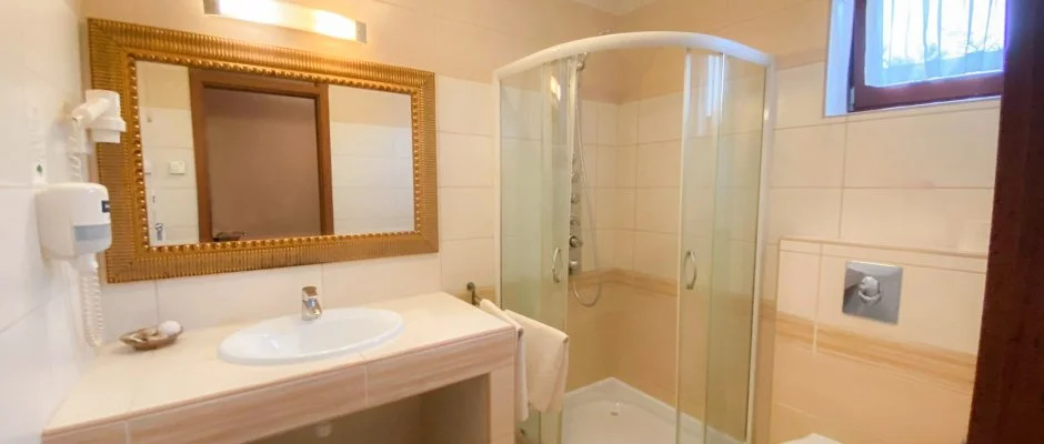 Bajor Panzi Aparthotel Bk, Bkfrd