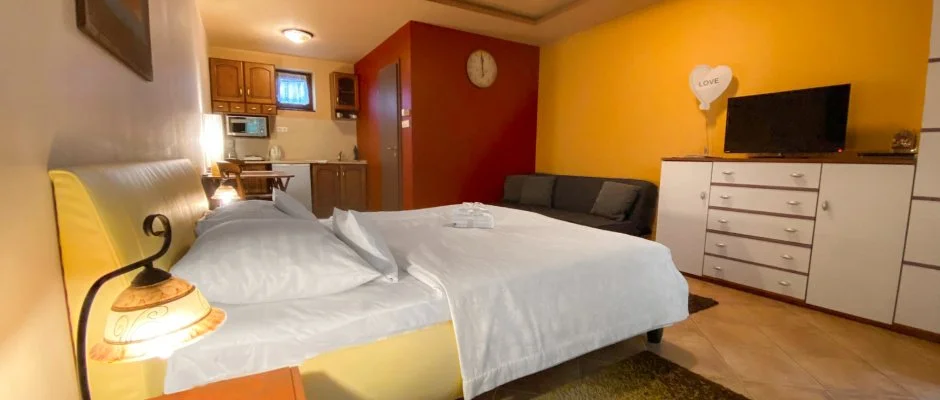 Bajor Panzi Aparthotel Bk, Bkfrd