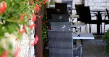 Szilveszter (min. 2 j)