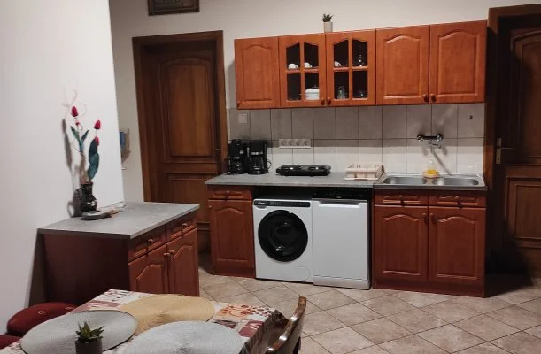 Balla Apartmanhz Sifok