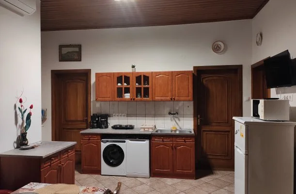 Balla Apartmanhz Sifok