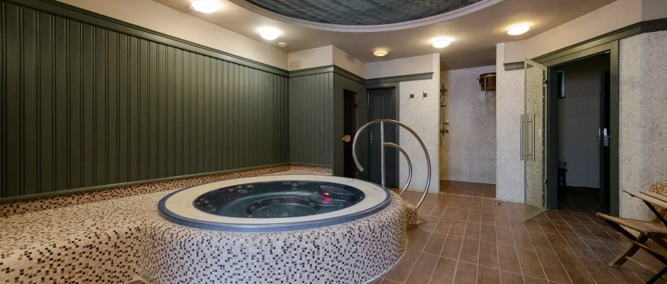Barka Galéria Hotel és Étterem Tállya
