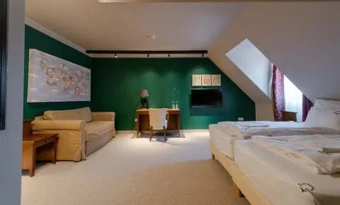 Barka Galéria Hotel és Étterem Tállya - Augusztus 20.