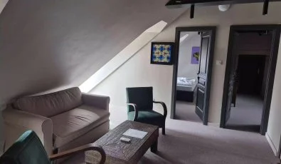 Barka Galria Hotel s tterem Tllya