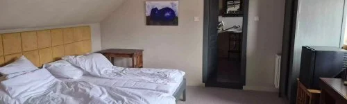 Barka Galéria Hotel és Étterem