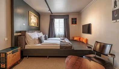 Barka Galria Hotel s tterem Tllya