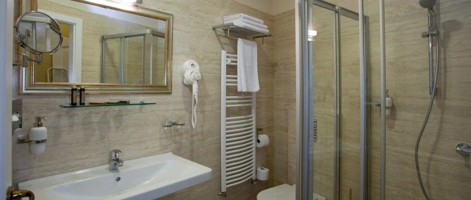 Barokk Hotel Promend Gyr