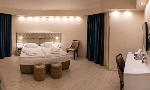 Bástya Konferencia és Wellness Hotel Miskolctapolca - Március 15. - teljes előrefizetéssel