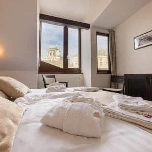  Esztergom - Napi árak teljes ellátással (1 éjtől)