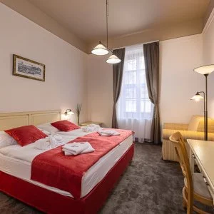  Esztergom - Romantikus Pihenés Félpanzióval a Hűvös Évszakokban (min. 2 éj)