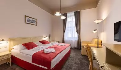 Bazilika alatti Panzió Esztergom