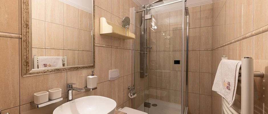 Bazilika alatti Panzi Esztergom