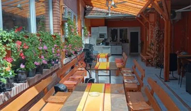 B�k�si Apartmanok B�k�s