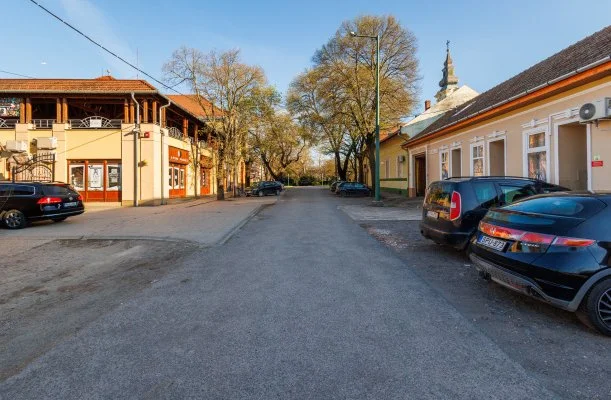 B�k�si Apartmanok B�k�s