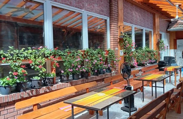 B�k�si Apartmanok B�k�s