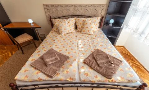 Belvárosi Zongorás Apartman Keszthely - Napi árak