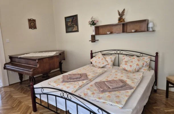 Belvrosi Zongors Apartman Keszthely