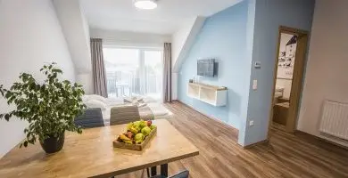 Kedvezm�nyes aj�nlat reggelivel (min. 2 �j)