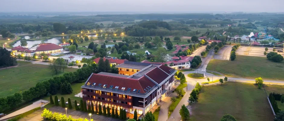Hotel Aquarell Cegléd
