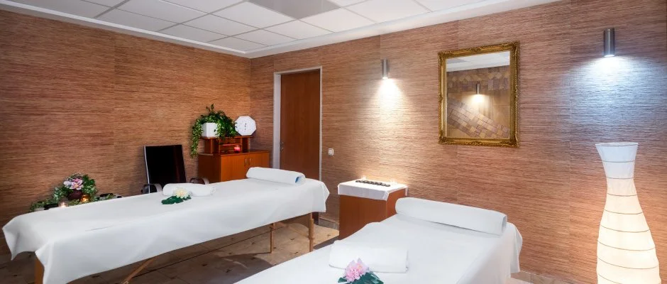 Hotel Aquarell Cegléd