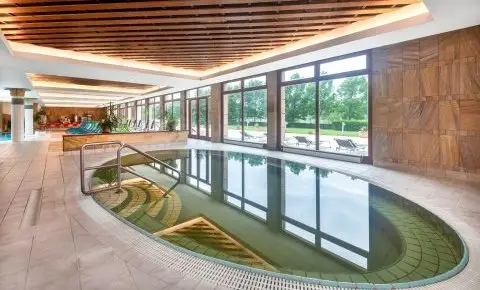 Hotel Aquarell Cegléd - Szenior ajánlat