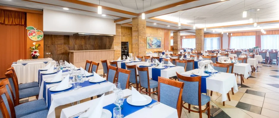 Hotel Aquarell Cegléd
