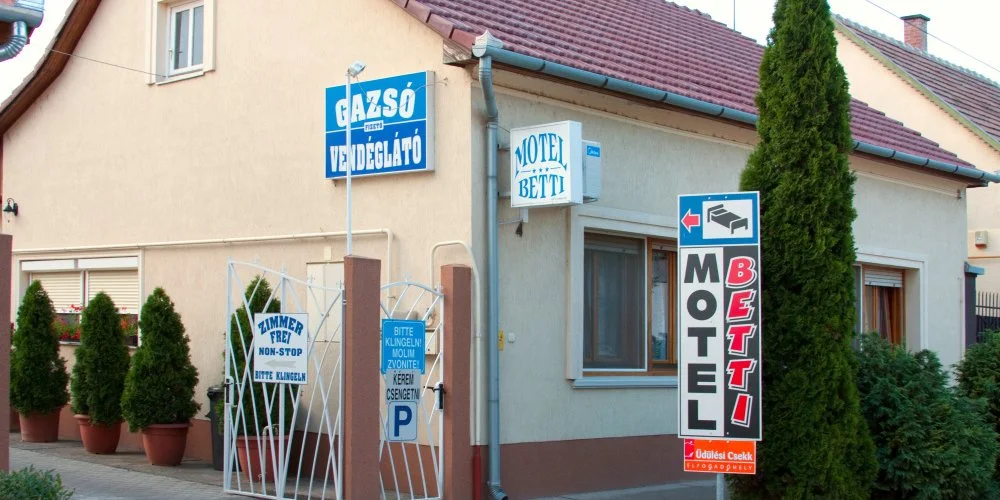 Betti Motel Kiskunhalas