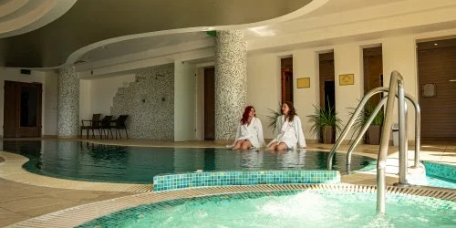Sz�pia Hotel Zs�mb�k