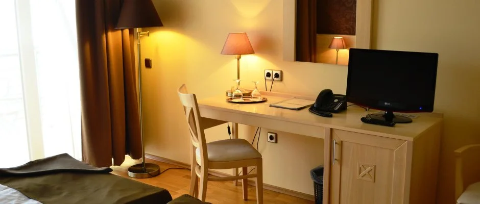 Szpia Bio & Art Hotel Zsmbk