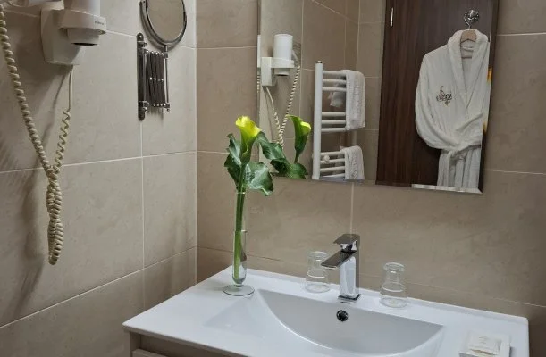 Sz�pia Hotel Zs�mb�k