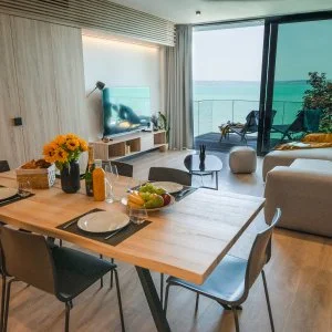 BJ81 Suite Hotel Siófok - Vissza nem térítendő ajánlat reggelivel (1 éjtől)