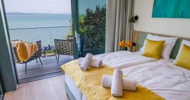 Napi rak reggelivel (1 jtl)