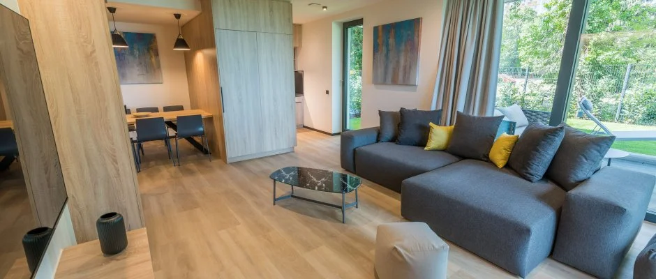 BJ81 Suite Hotel Sifok