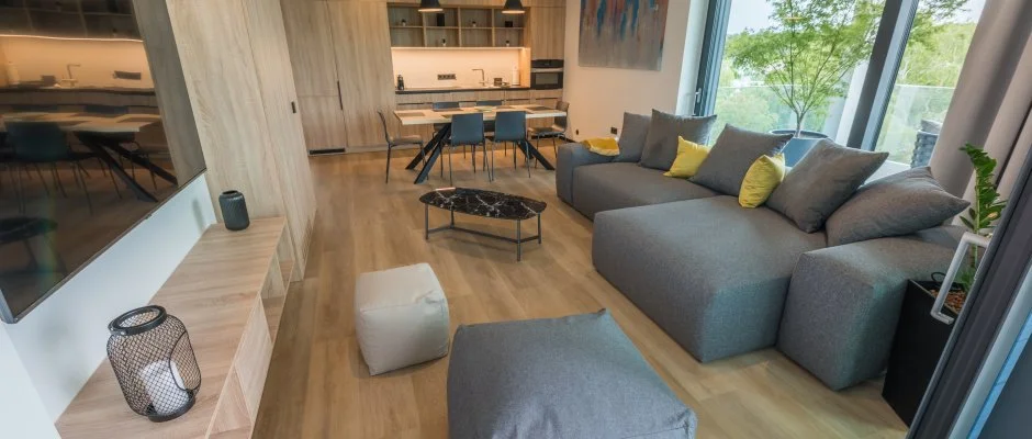 BJ81 Suite Hotel Sifok