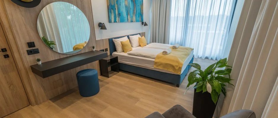 BJ81 Suite Hotel Sifok