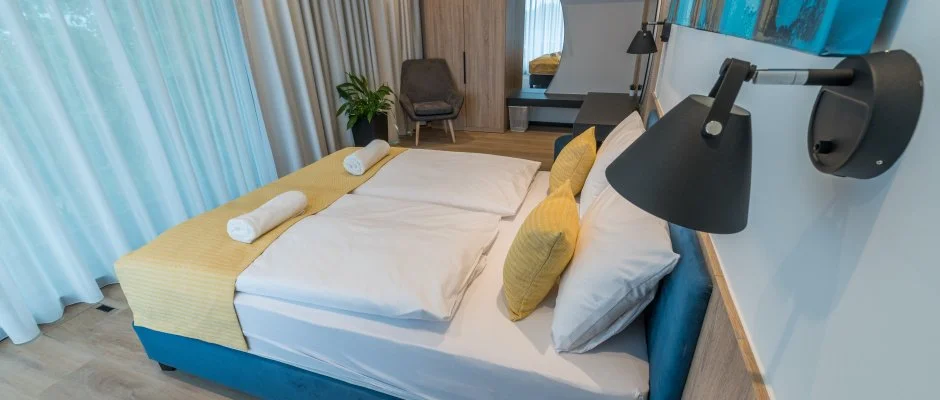 BJ81 Suite Hotel Sifok