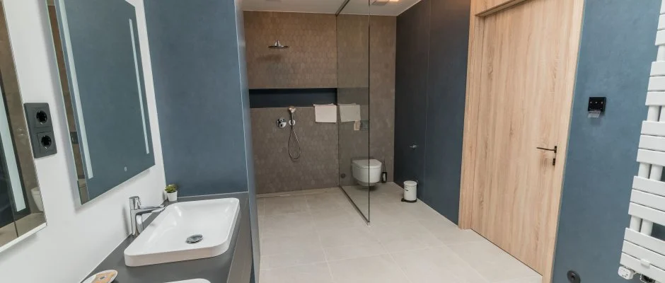 BJ81 Suite Hotel Sifok