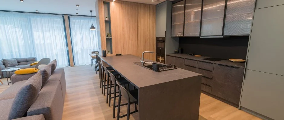 BJ81 Suite Hotel Sifok