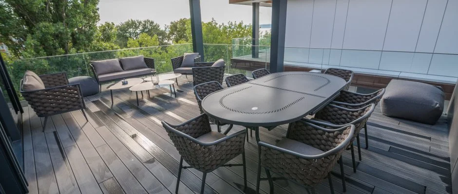 BJ81 Suite Hotel Sifok