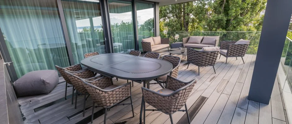 BJ81 Suite Hotel Sifok