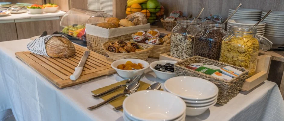 BJ81 Suite Hotel Sifok