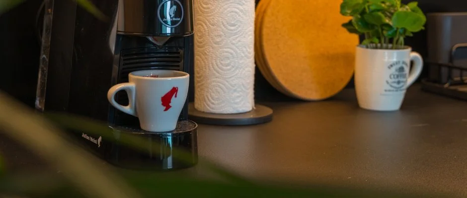 BJ81 Suite Hotel Sifok