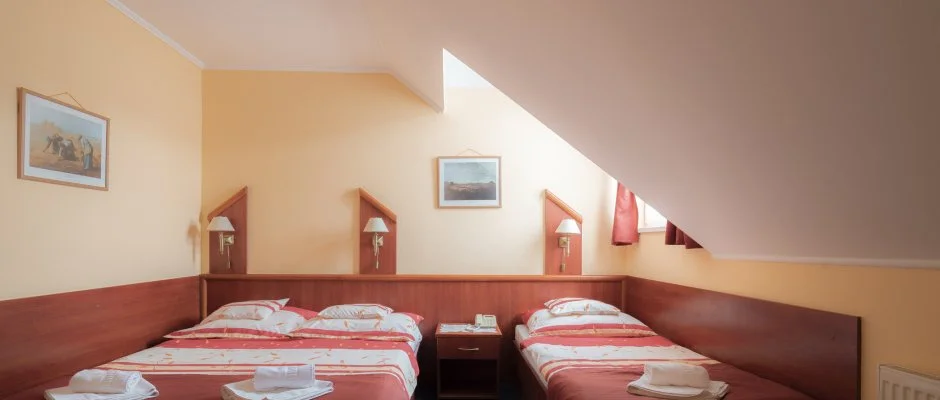 Boglrka Panzi-tterem Mezkvesd