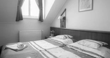 K�t �nnep k�z�tt (min. 2 �j)