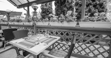 M�jus 1. (min. 2 �j)