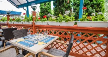 M�jus 1. (min. 2 �j)